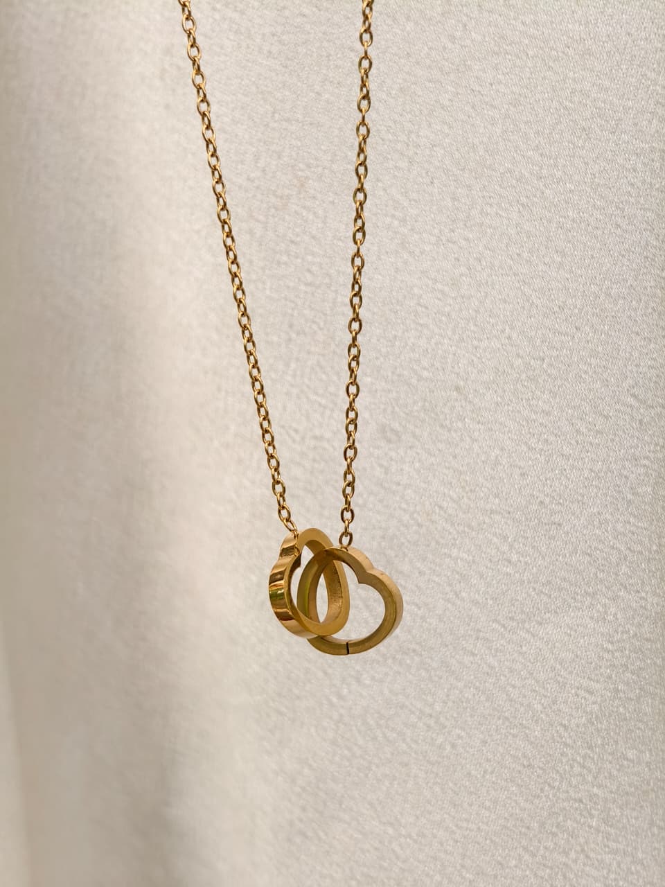 Heart halo necklace