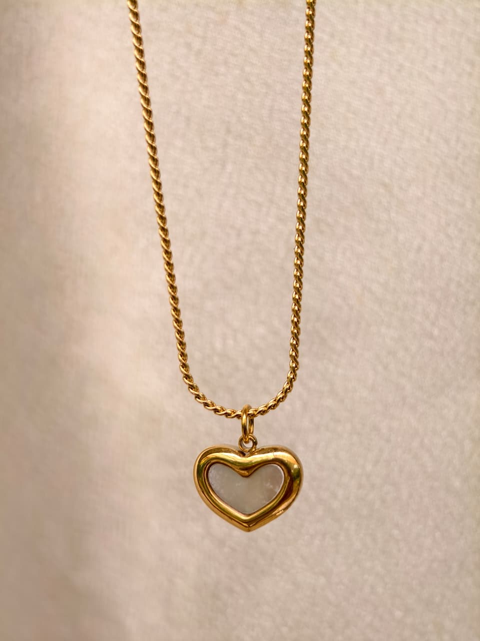 Scarlet heart necklace