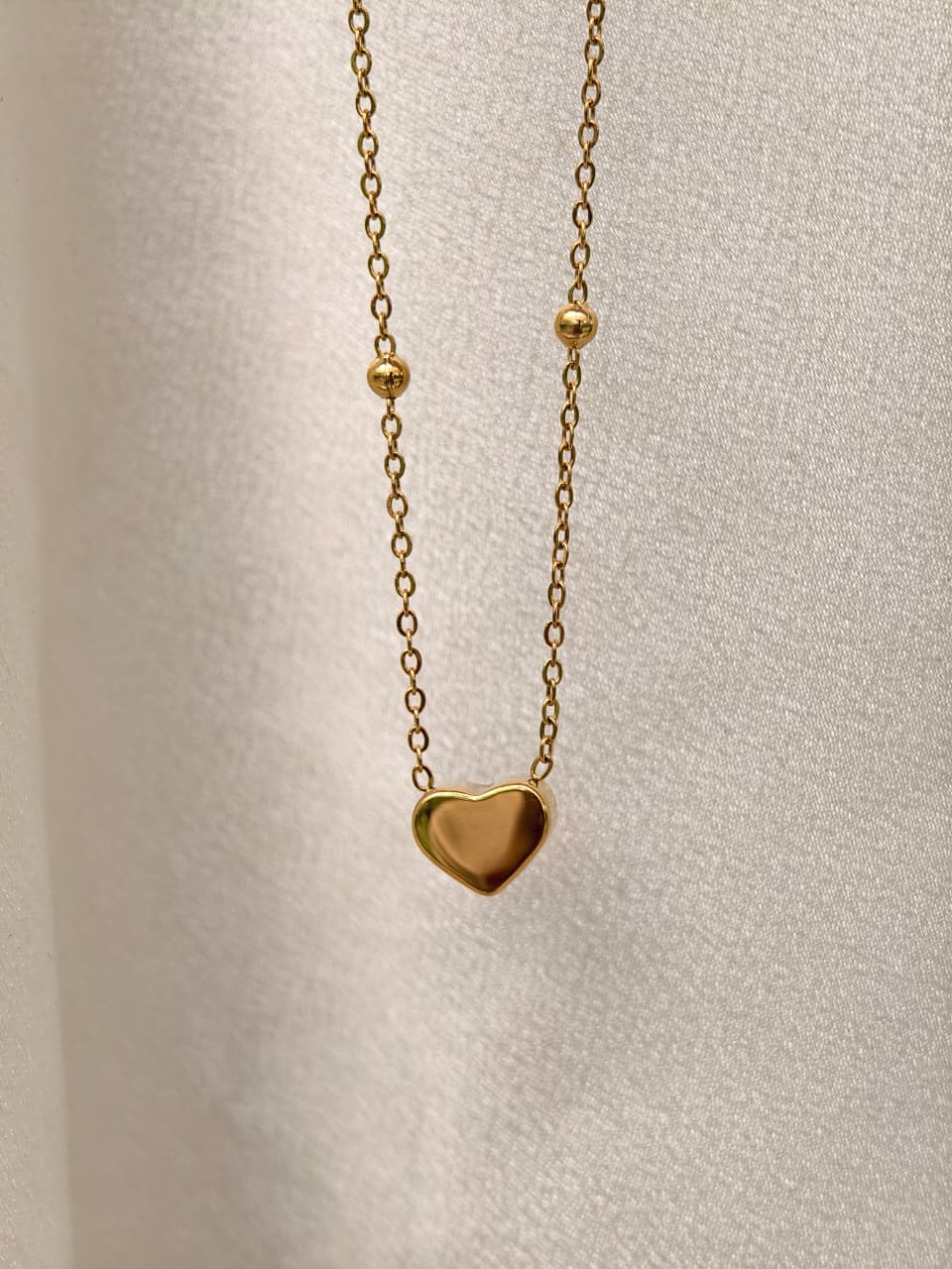 Velvet heart necklace