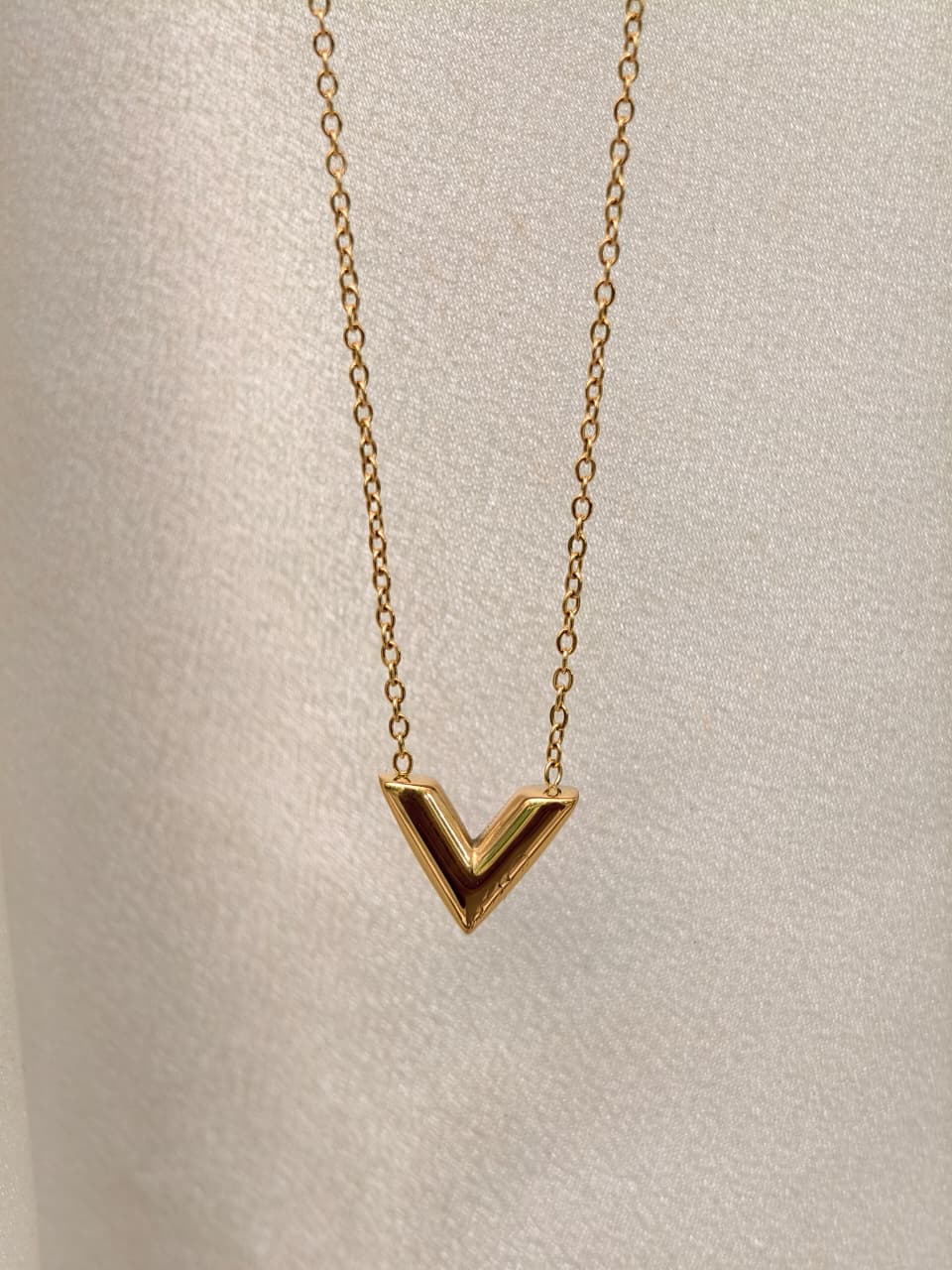 Velvet lace necklace