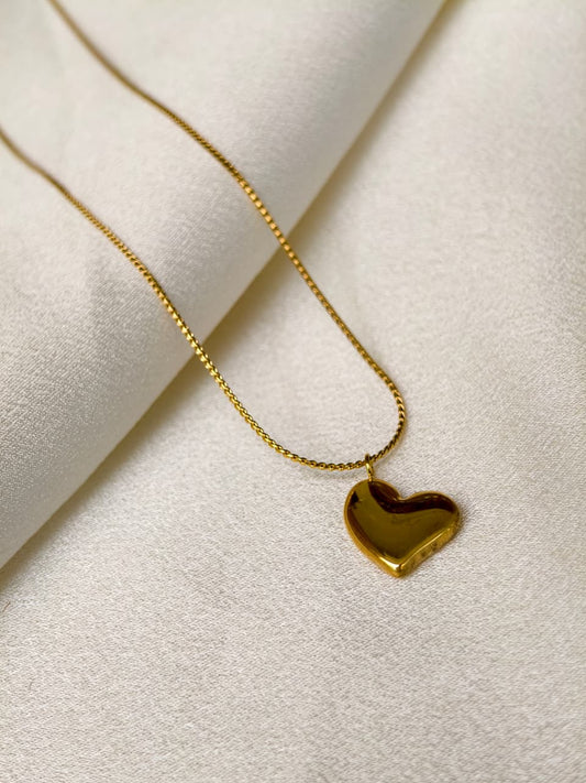 Heart desire necklace