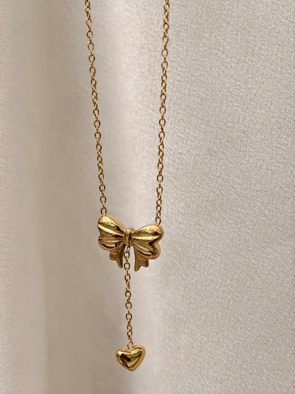 Love ribbon bow necklace